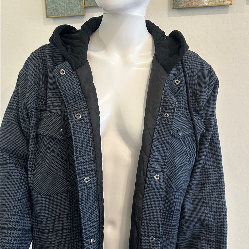 Volcom Navy Plaid winter snow Jacket - Picture 5 of 13